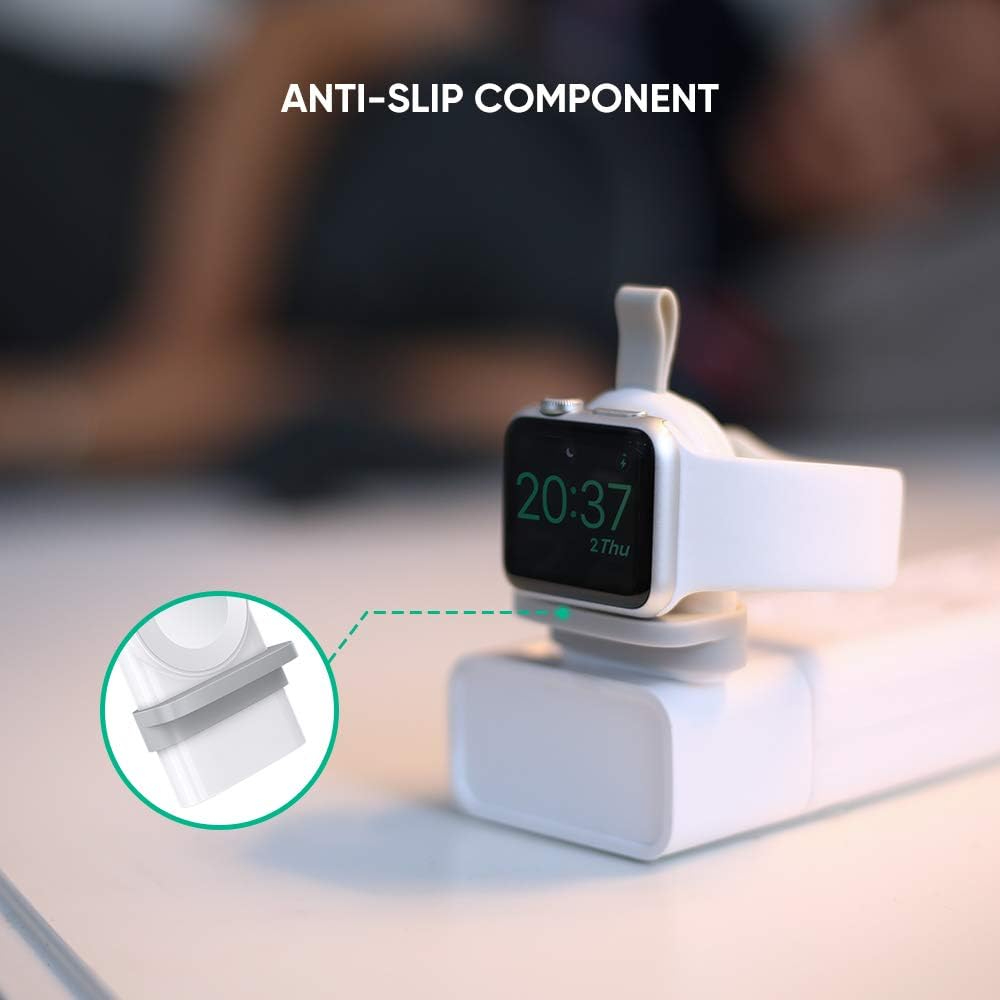 UGREEN-50944-Portable-Magnetic-Charger-for-Apple-Watch-05 - One Chip Computers