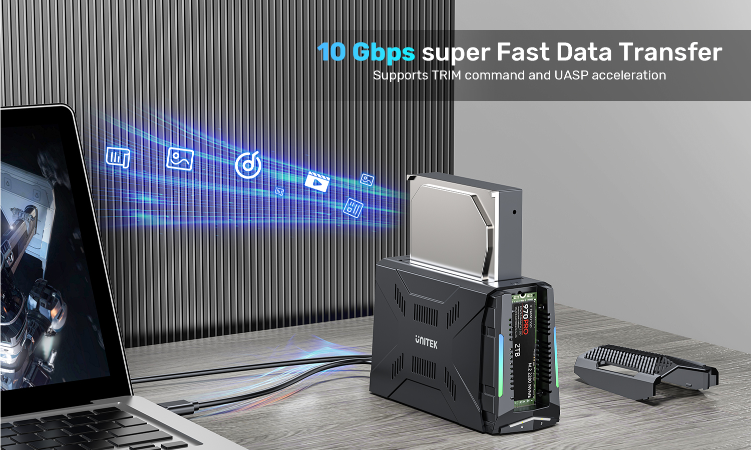 Unitek S1234B01-EU USB-C to M.2 NVMe & SATA HDD/SSD Docking Station