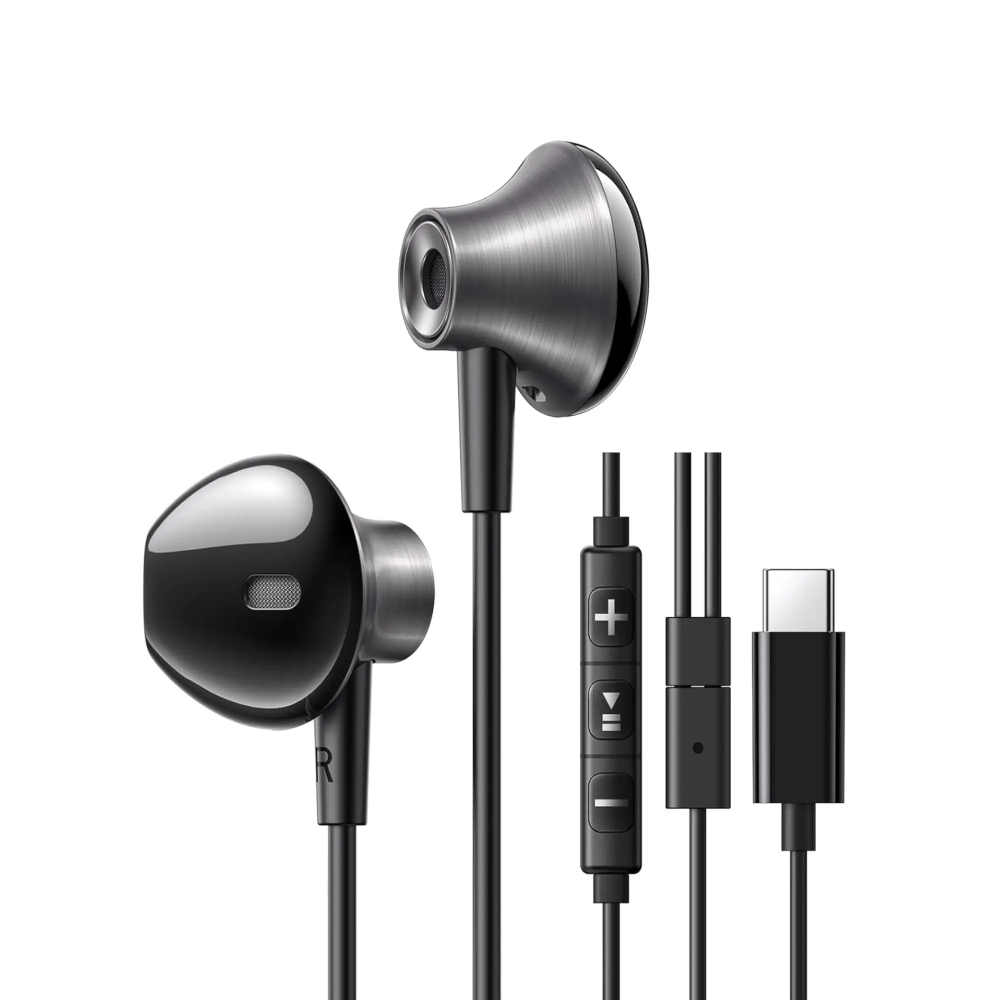 UGREEN-35756-USB-C-Earphones-Semi-in-ear-Wired-Headphones - One Chip Computers