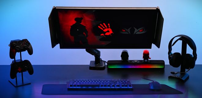 Bloody DM-8 Gaming Desktop Monitor Mount USB - Patented 5-Axis Flexibility
